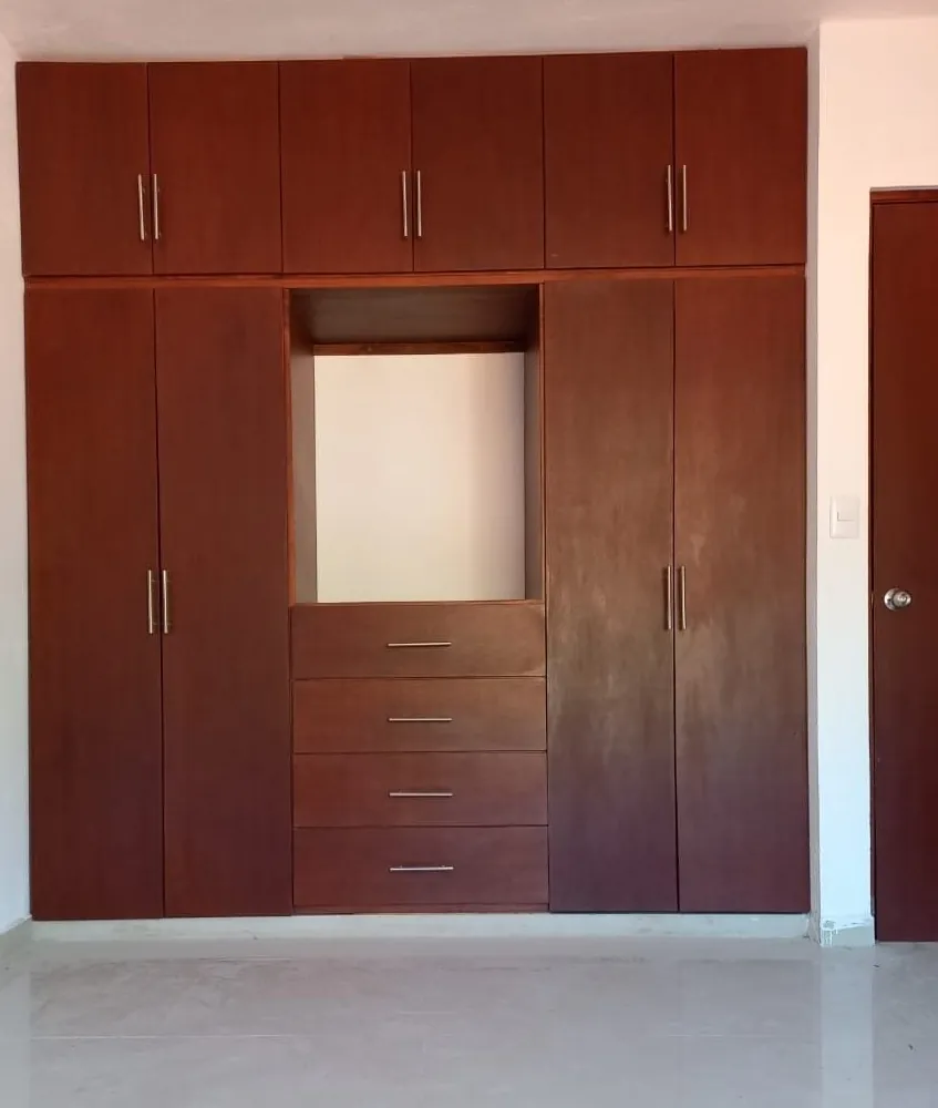 Casa completa en carpintería: cerrado