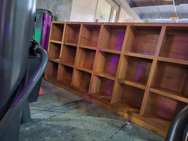 Recepción y casilleros para gimnasio — foto 7